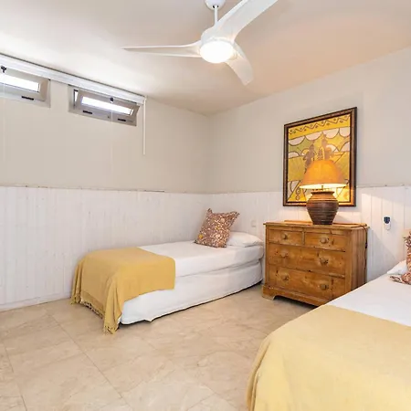 Adosado En Pasito Bm12 * 帕斯托布兰克