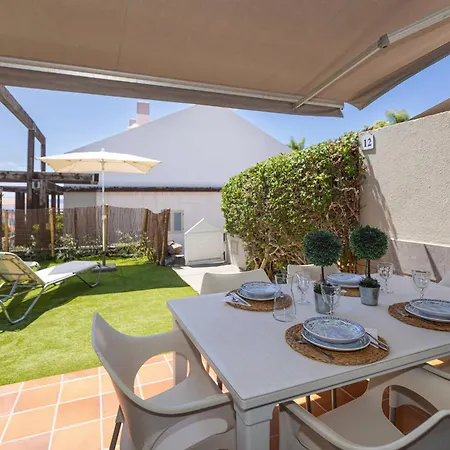 Adosado En Pasito Bm12 别墅 *