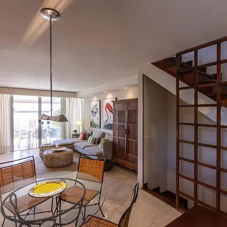 Adosado En Pasito Bm12 别墅 帕斯托布兰克